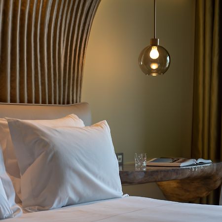 פורטו Vila Foz Hotel & Spa - Member Of Design Hotels מראה חיצוני תמונה A room at the hotel