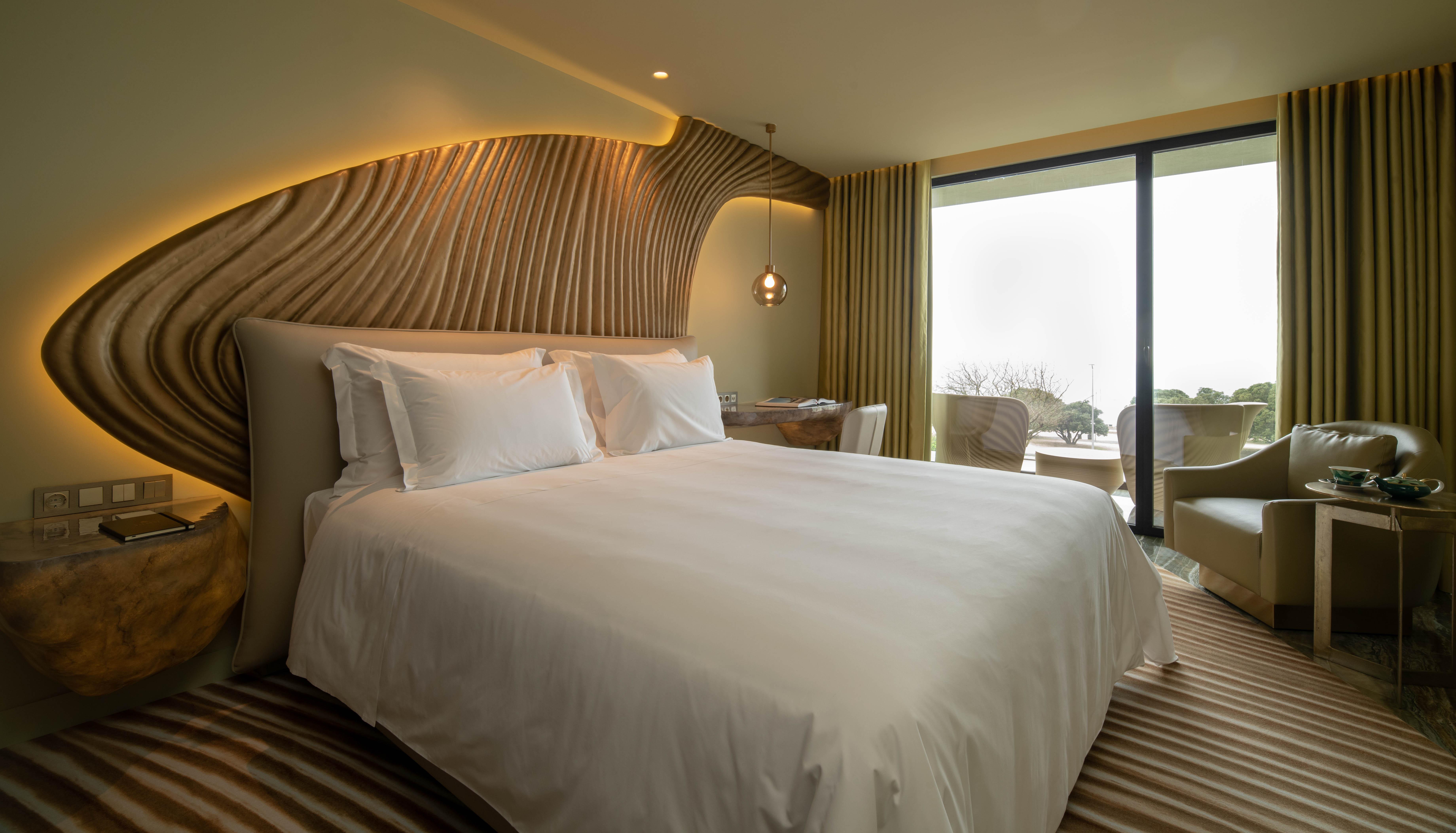 פורטו Vila Foz Hotel & Spa - Member Of Design Hotels מראה חיצוני תמונה A room at The Westin Lisbon